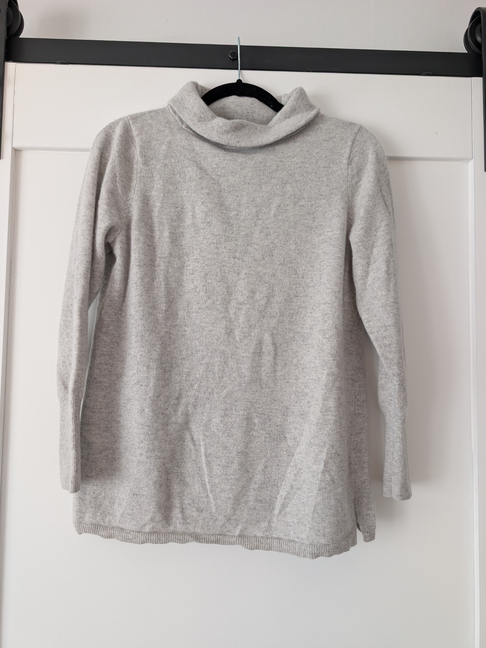 Talbots Light Gray Cashmere Turtleneck Women's Sweater- Large